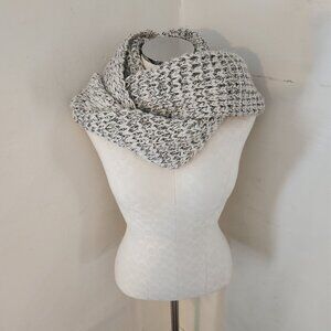 Unbranded Waffle Knit‎ Gray Scarf